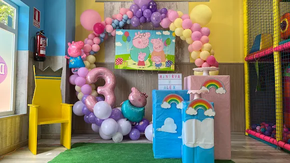 Sala DiverÁrea Rivas . Parque de bolas. Alquiler sala cumpleaños . Eventos infantiles y familiares