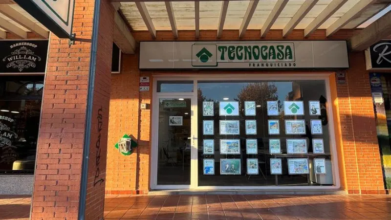 Tecnocasa agencia inmobiliaria - Agencia inmobiliaria en Rivas-Vaciamadrid - foto 2