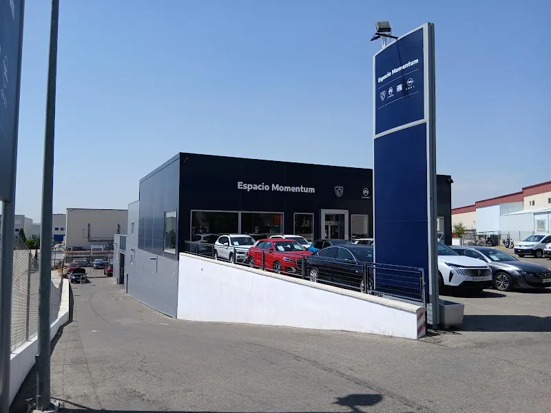 ILUSCAR - Concesionario de automóviles en Rivas-Vaciamadrid - foto 3