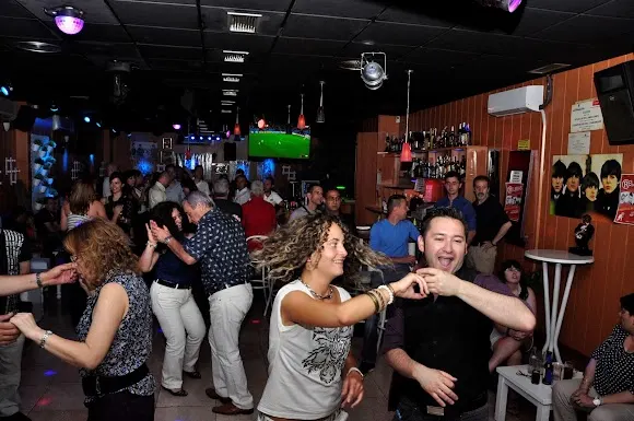 ERNESTO´S & SIMONA - Rivas-Vaciamadrid