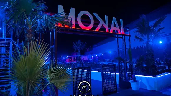 MOKAI BEACH CLUB