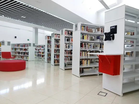 Biblioteca Gloria Fuertes - Rivas-Vaciamadrid