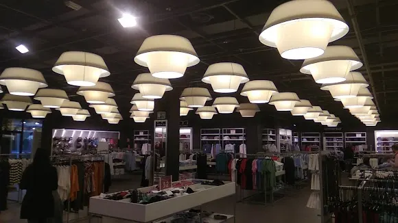 FIfty Outlet