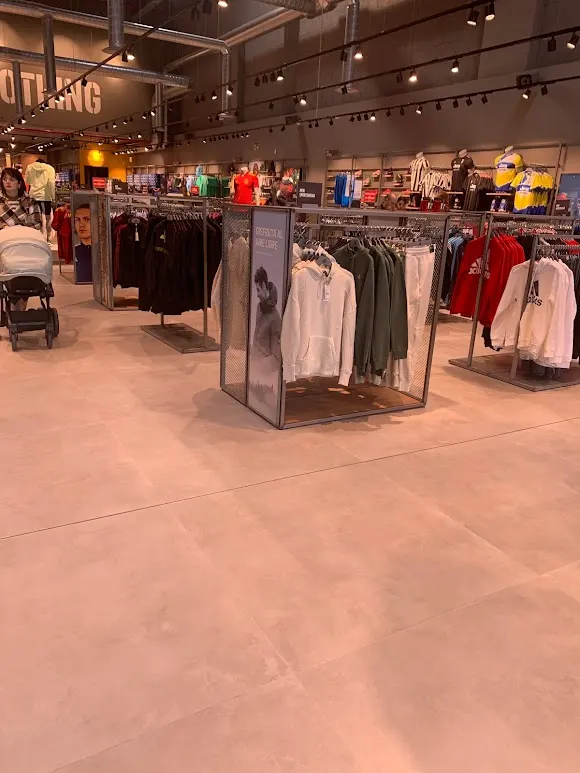 Adidas Store Rivas-Vaciamadrid