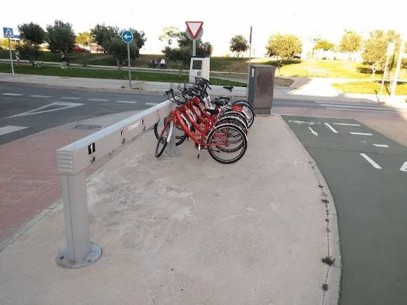 Bicinrivas Barrio de la Luna, (Madres de la Plaza de Mayo, 1