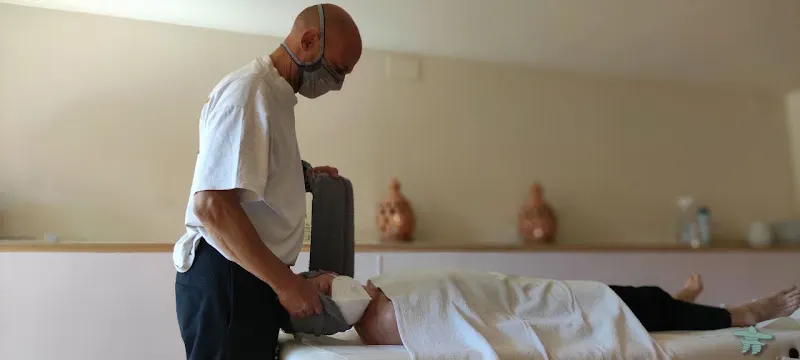 Osteopatía integral y Quiromasaje - Fernando Bauzá - Osteópata en Rivas-Vaciamadrid - foto 2