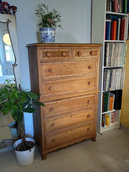 El Árbol Restaura. - Servicio de restauración de muebles antiguos en Rivas-Vaciamadrid - foto 2