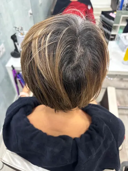 Cristina Peluqueros