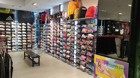Halcon Tiendas de Deporte